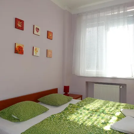 Apartamento K6 *